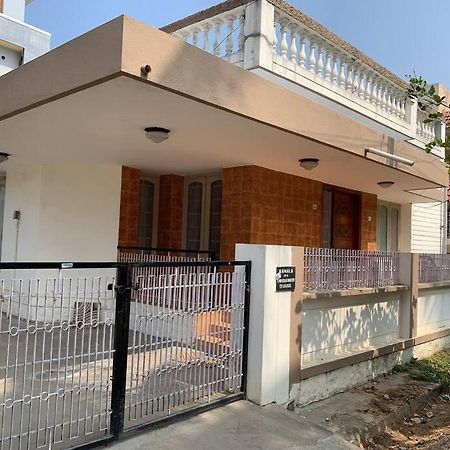 Kamala Holiday Home Mysore Exterior photo